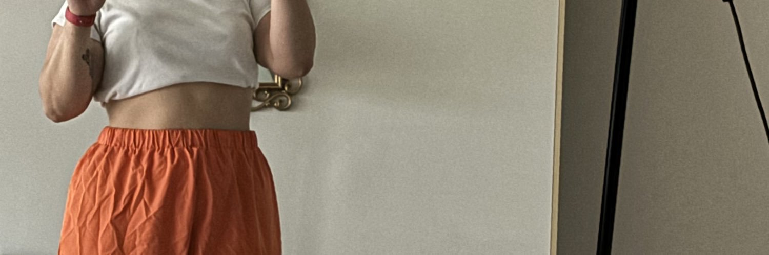 katdizzllee's profile banner image