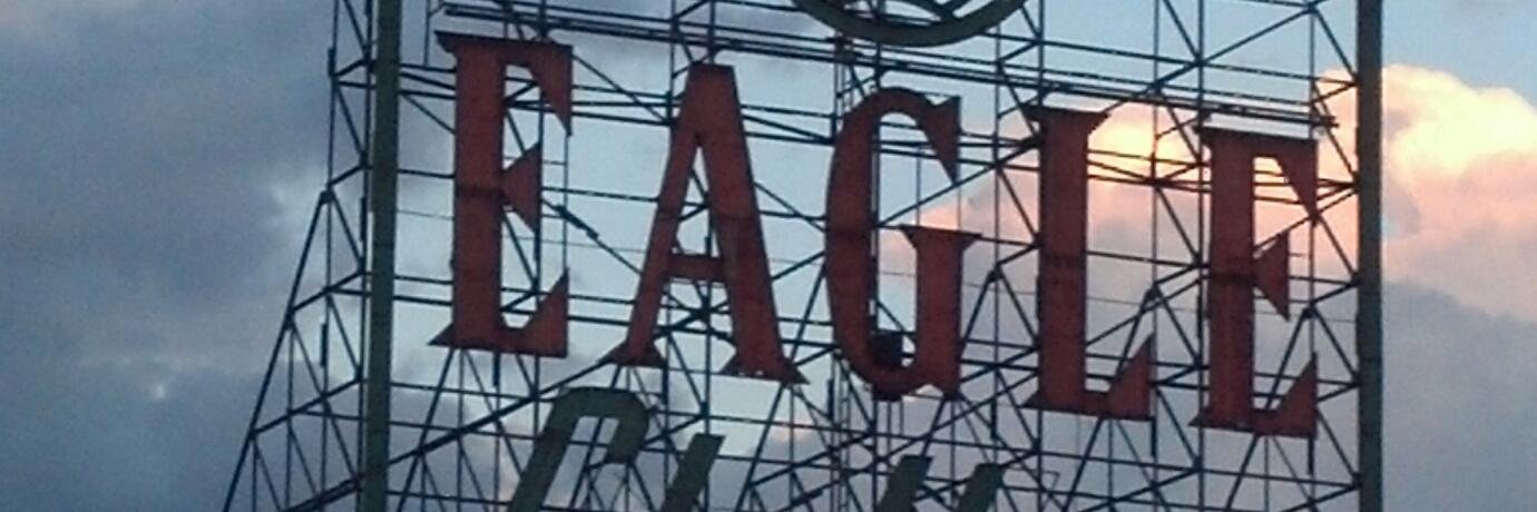 Leslie Albrecht banner