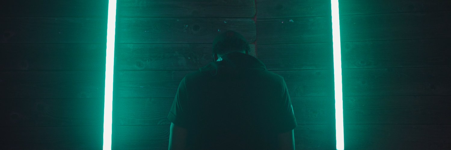 PicMayne's profile banner image