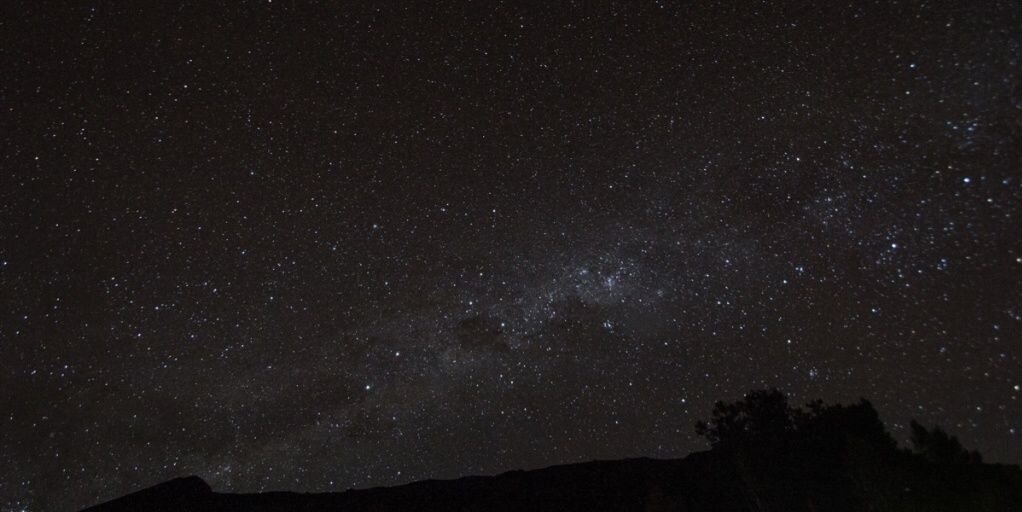 ariaugust's profile banner image