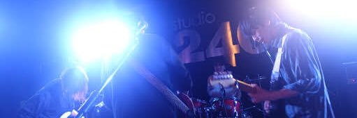 w_37458r's profile banner image