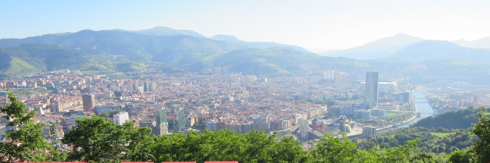 InglesConCharly's profile banner image