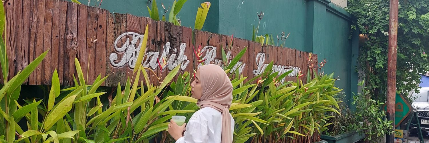 ivanazizah's profile banner image