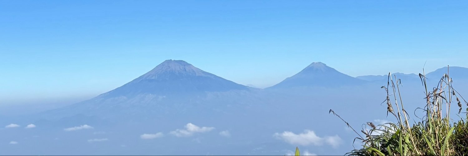 uliahima's profile banner image