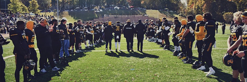 roburthenry's profile banner image