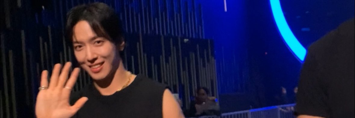 ainathrh_'s profile banner image