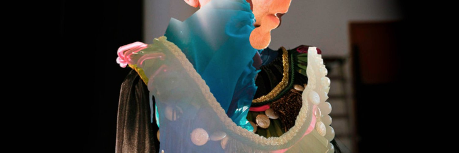 C  O  C  O banner