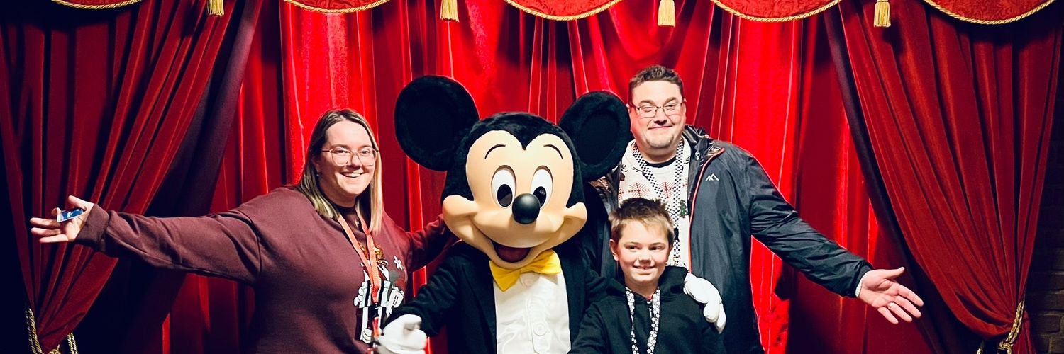 DaddyLukeM's profile banner image