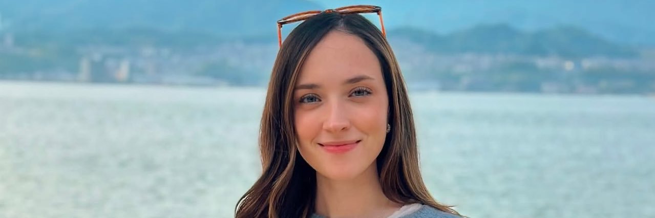 Almanautaa's profile banner image