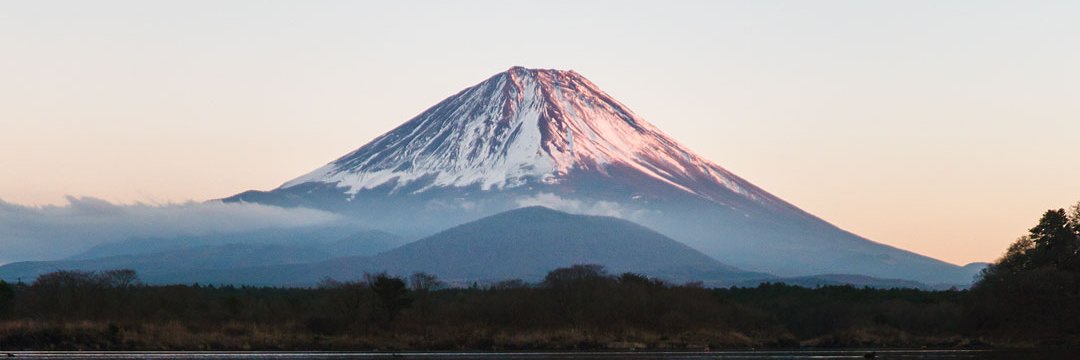zeekyan's profile banner image