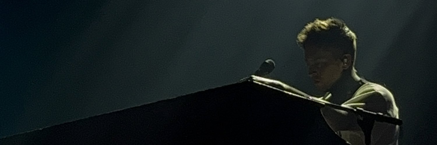 Derek banner
