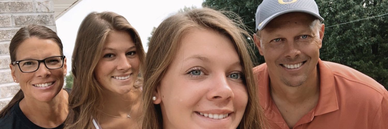_EllieKlie's profile banner image
