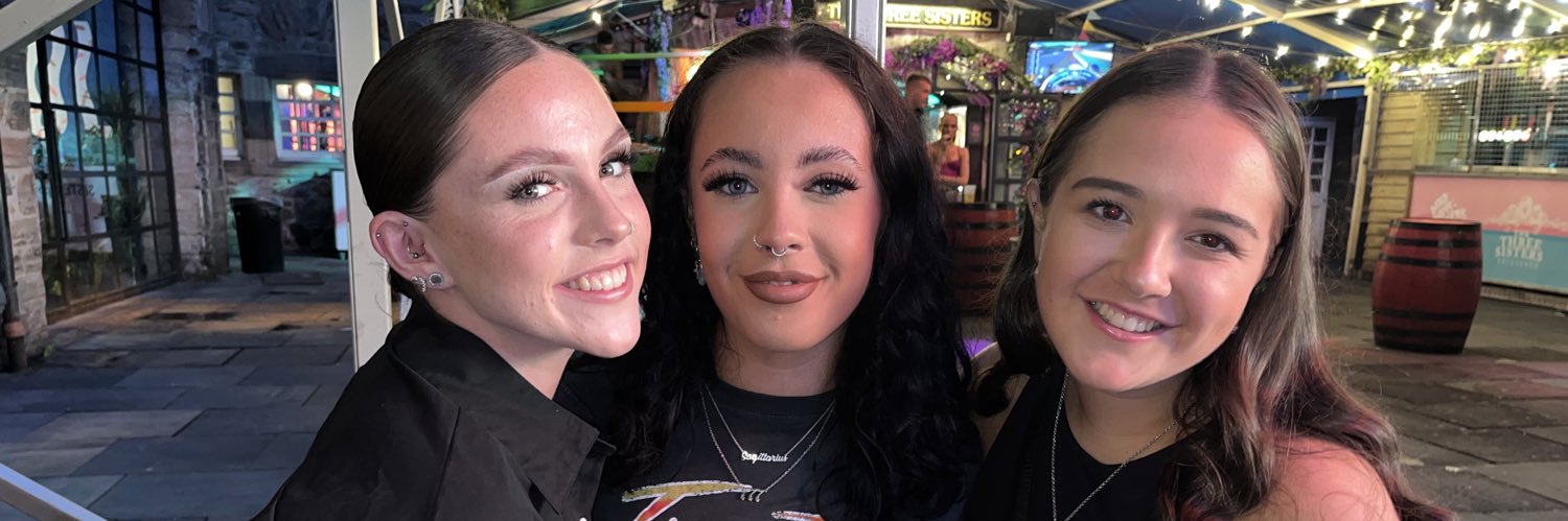 _emilydx's profile banner image