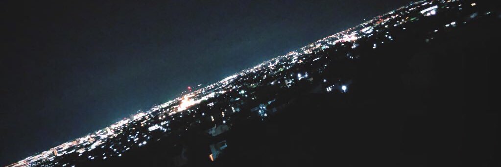 Rchan_v_v's profile banner image