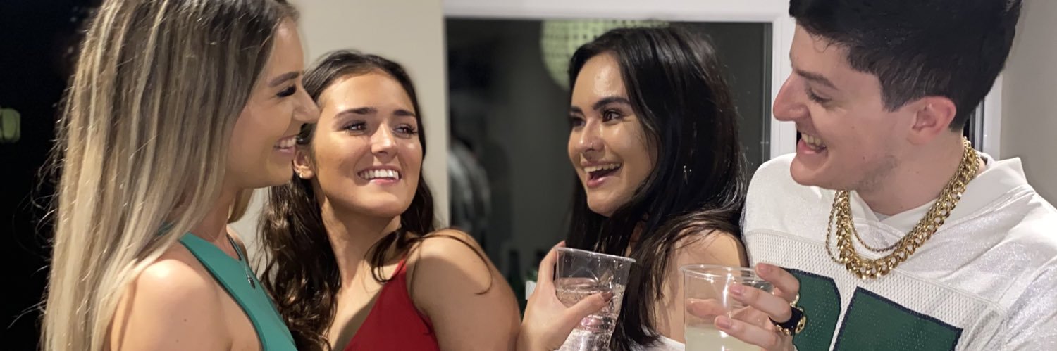 annaneill_'s profile banner image