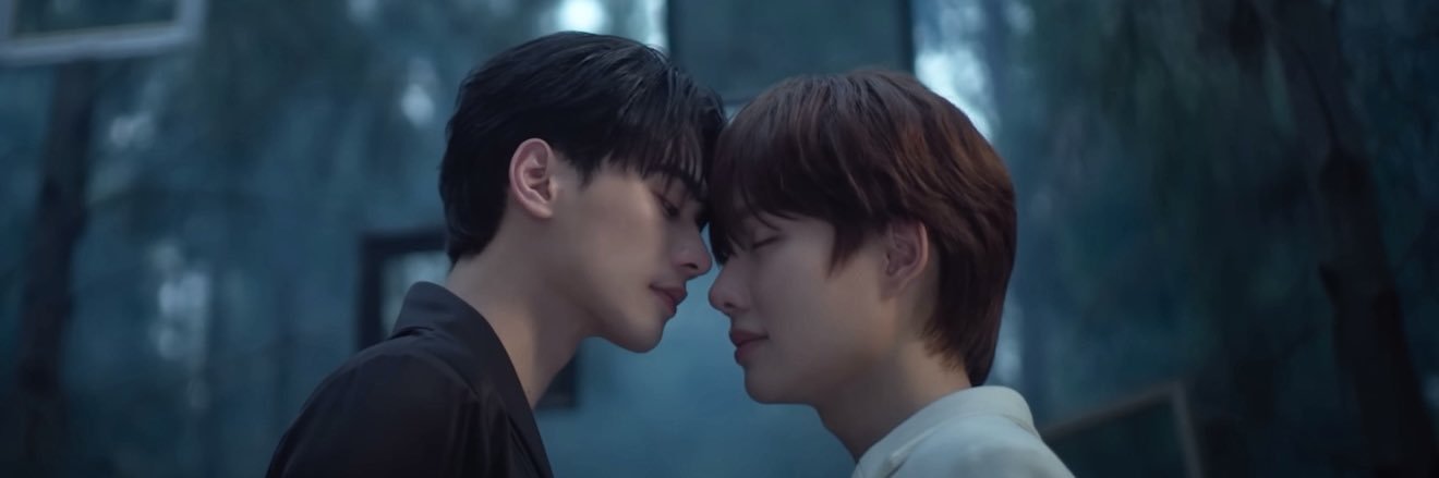 MMeloluv's profile banner image