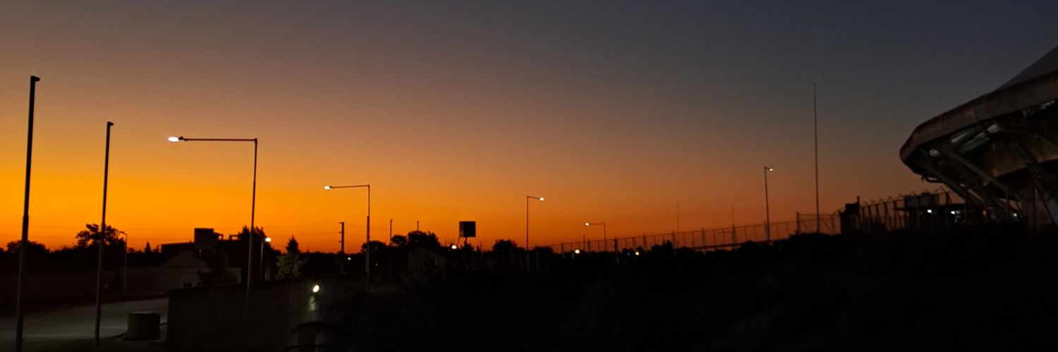 agusberry10's profile banner image