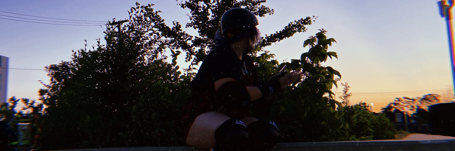 schurtzyy's profile banner image