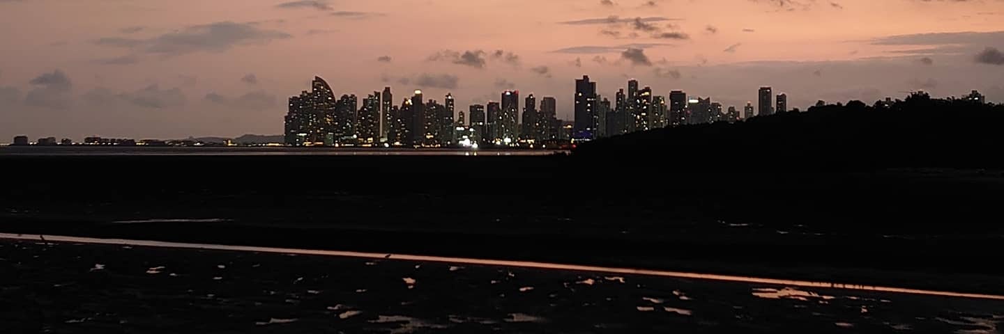 carlos_v09's profile banner image