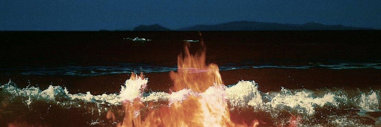 vvayves's profile banner image