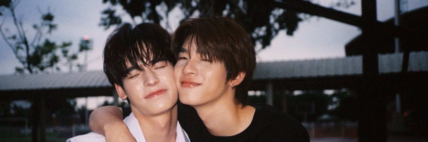 dec ✿˖° banner