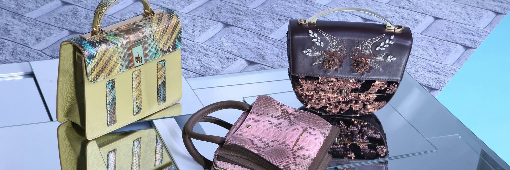 adoreboutique_'s profile banner image