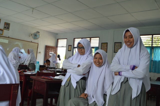 nabila anggraini banner