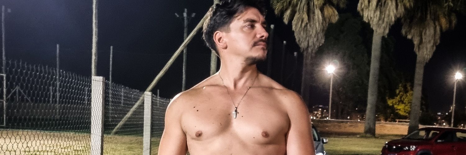 charlymaxi's profile banner image