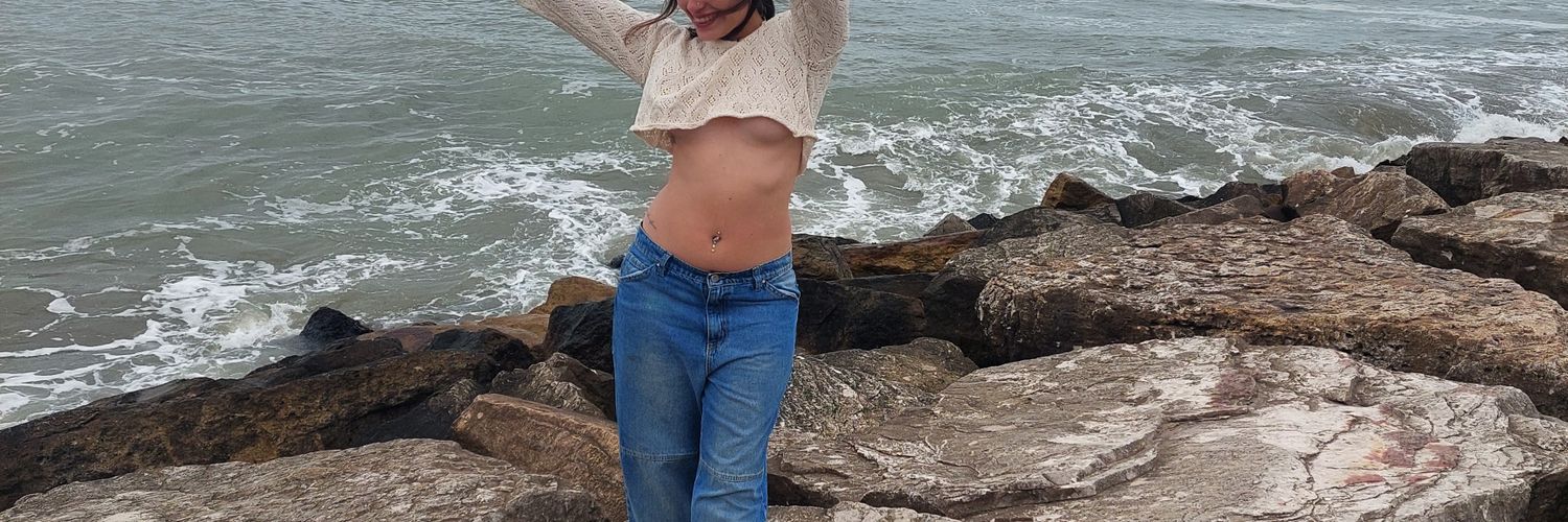 Vicky_Amarilla's profile banner image