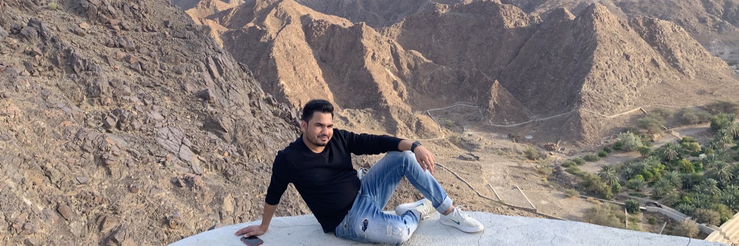 NavienY's profile banner image