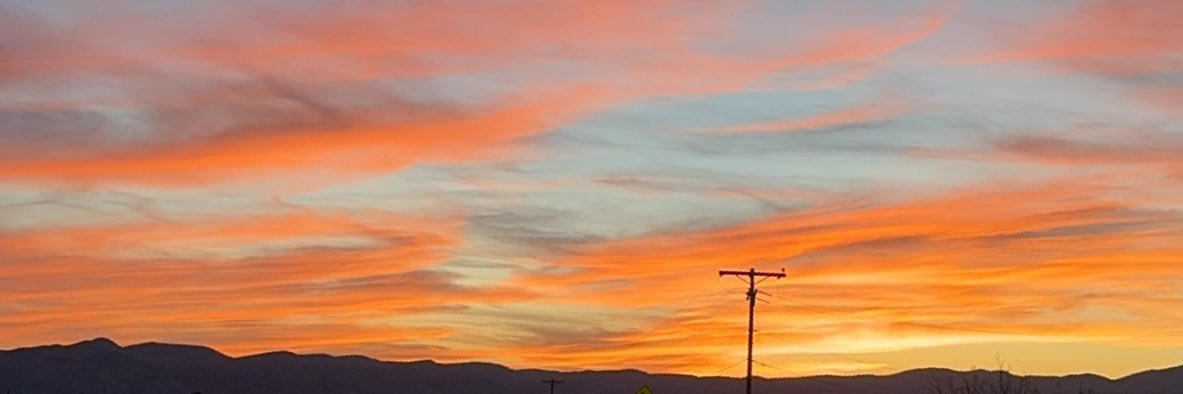 valparraaa's profile banner image