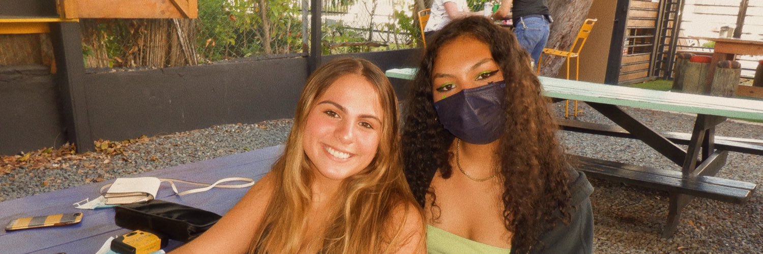 ArianavieraX's profile banner image