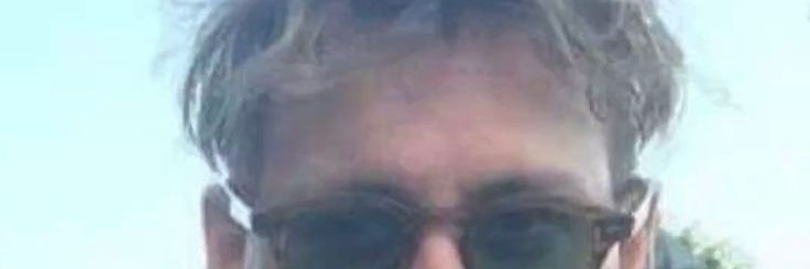 Johnny Depp private chat banner