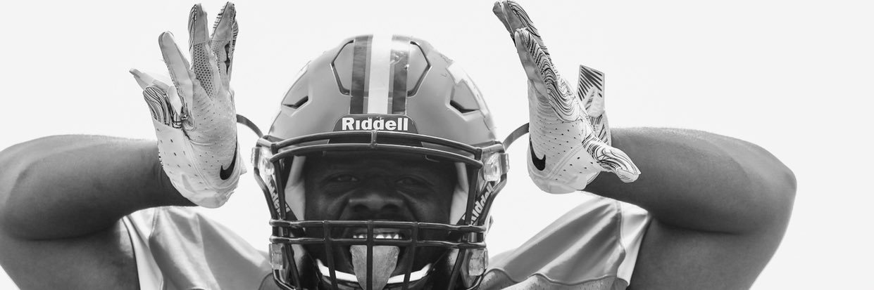 XQuick's profile banner image