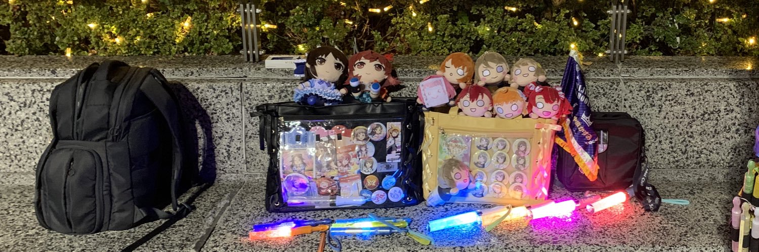 Renais_F's profile banner image