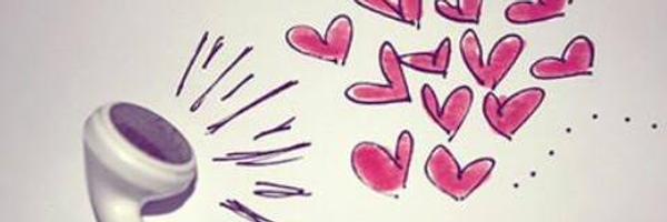 thaina_vargas2 Profile Banner