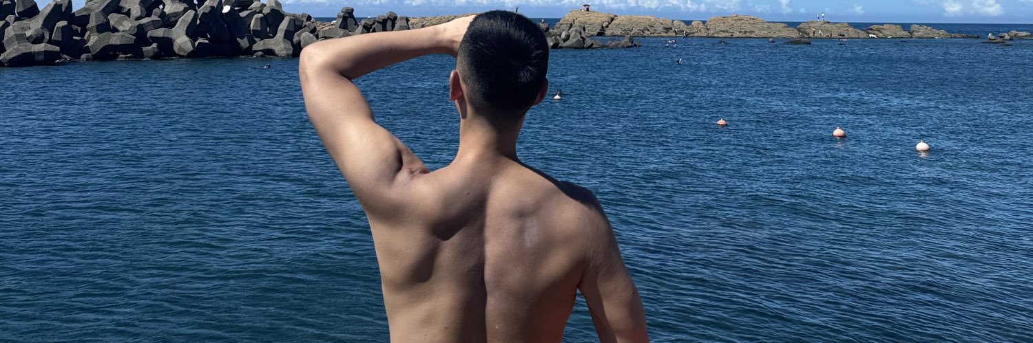 Llin1018's profile banner image