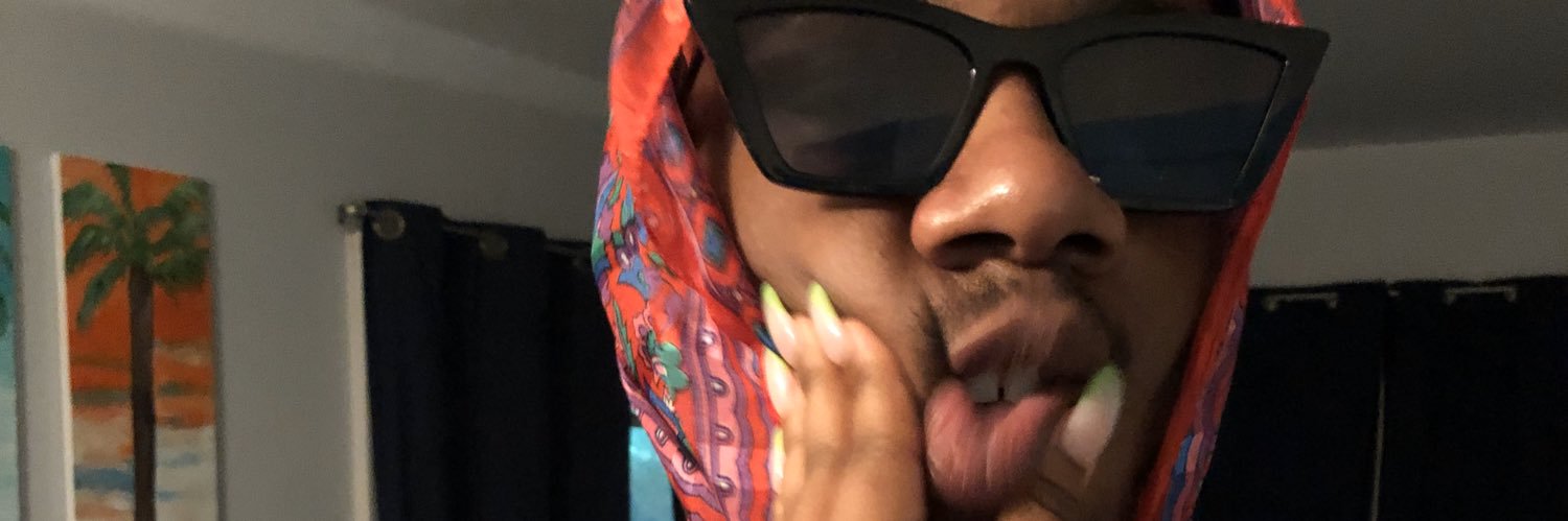 vlonemahlet's profile banner image