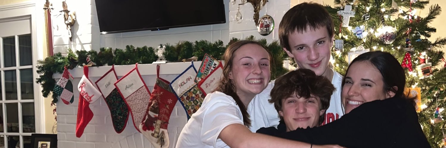 alisalrogers's profile banner image