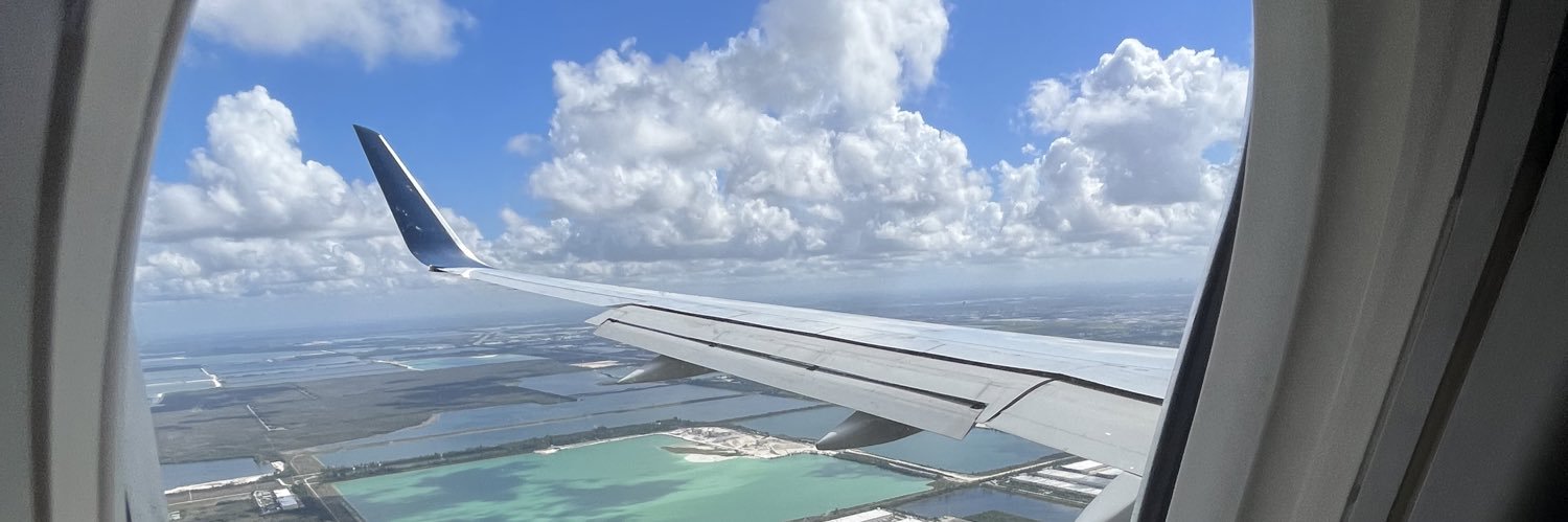 flyraiii's profile banner image