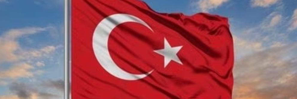 y_omer's profile banner image