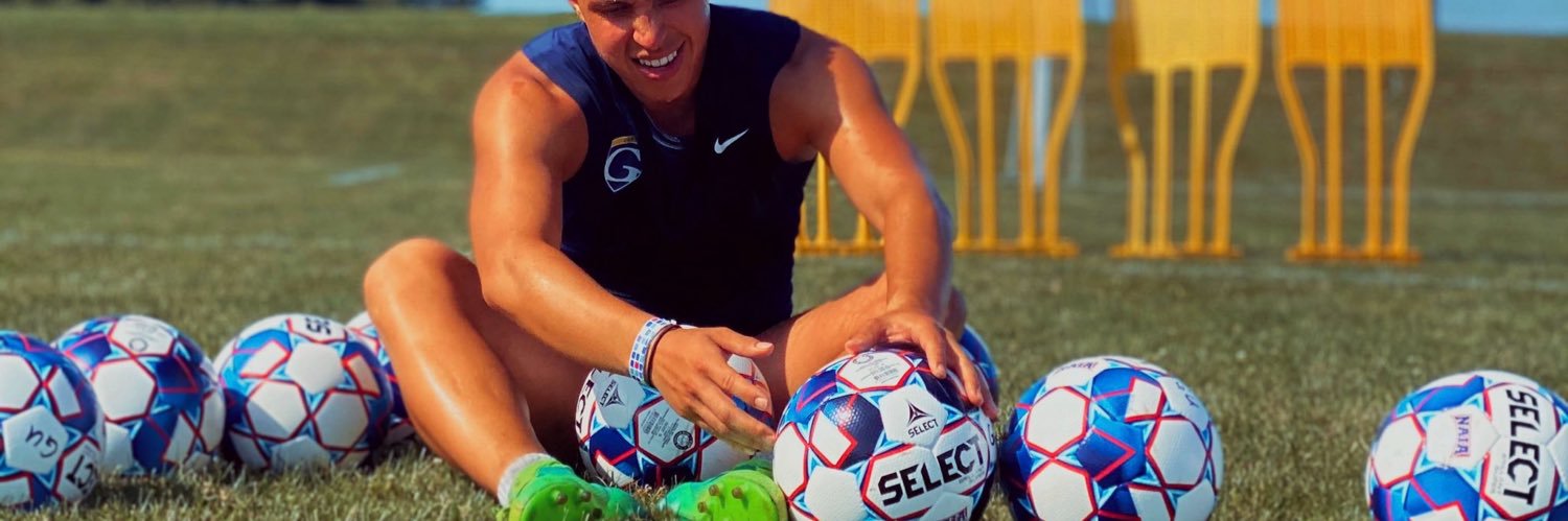 Nicolas Monroy banner