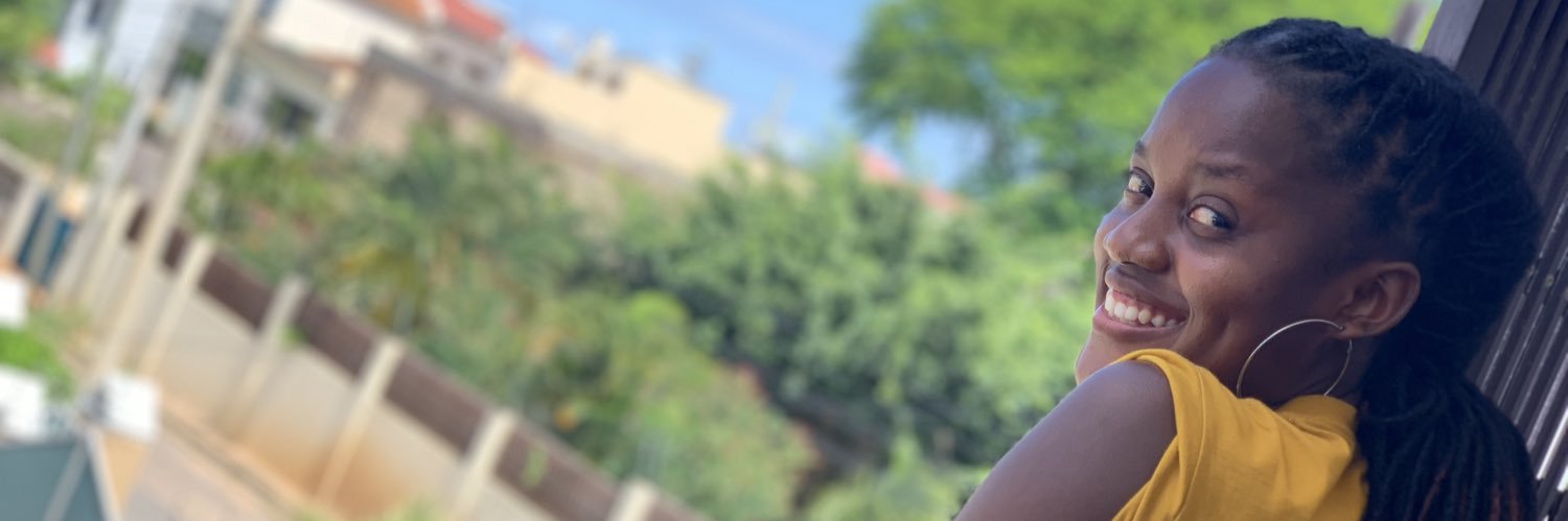ValenteElina's profile banner image