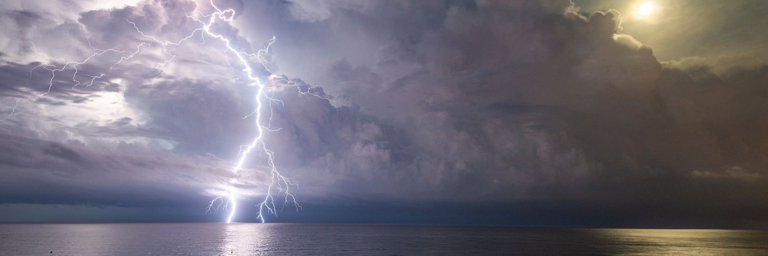 alexpam93's profile banner image