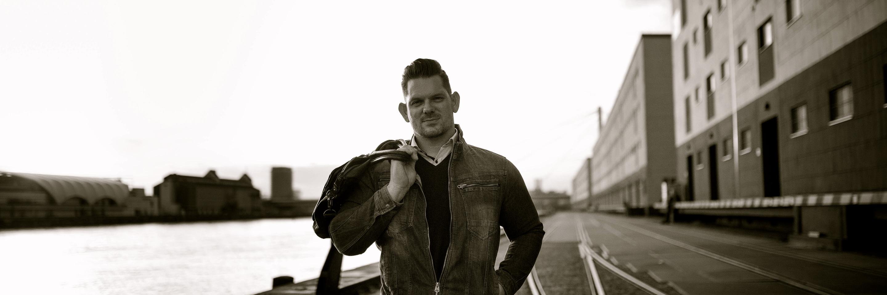 derSitzmann's profile banner image