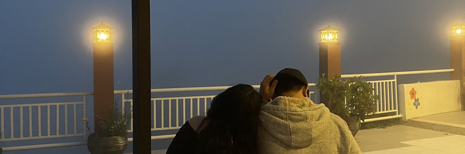 danellealico's profile banner image