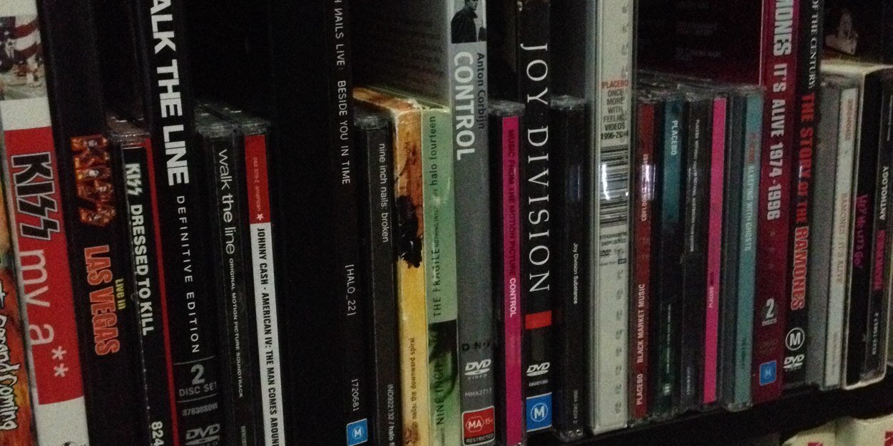 Into_Disarray's profile banner image