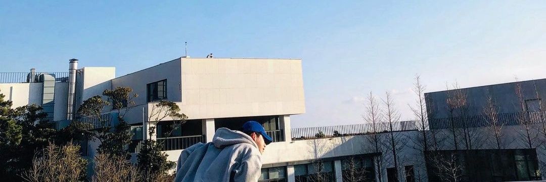 ayunrsr's profile banner image