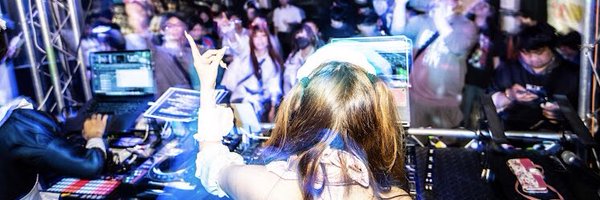 y_m_p_p Profile Banner