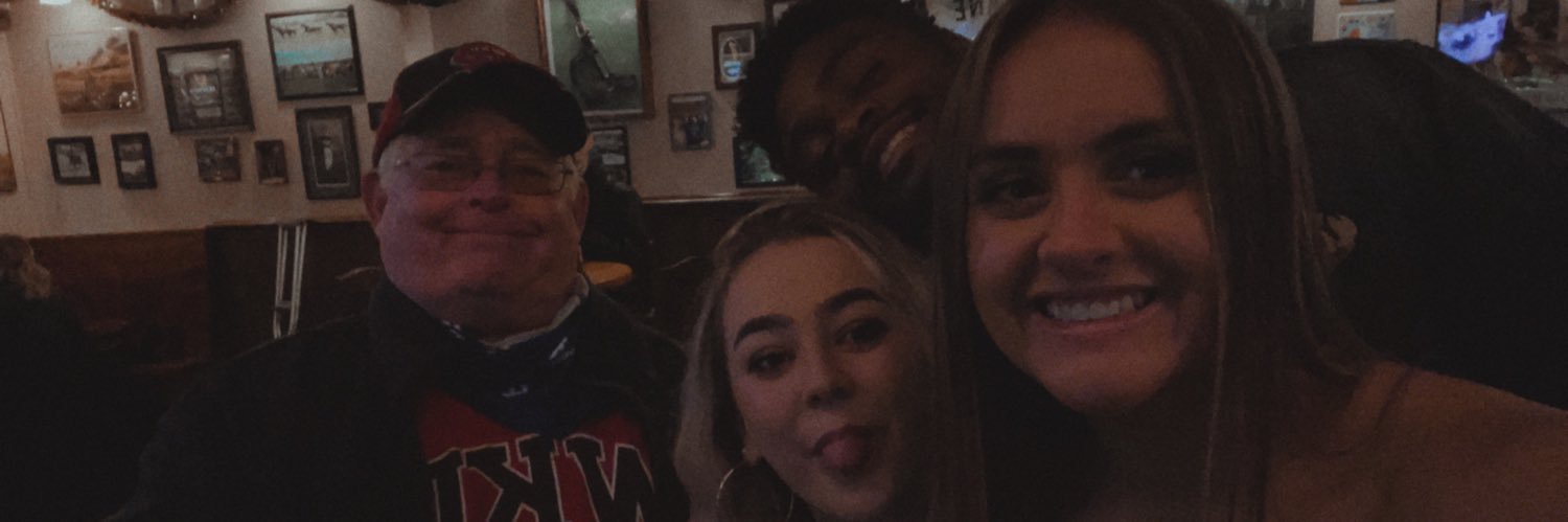 arika_seaton's profile banner image